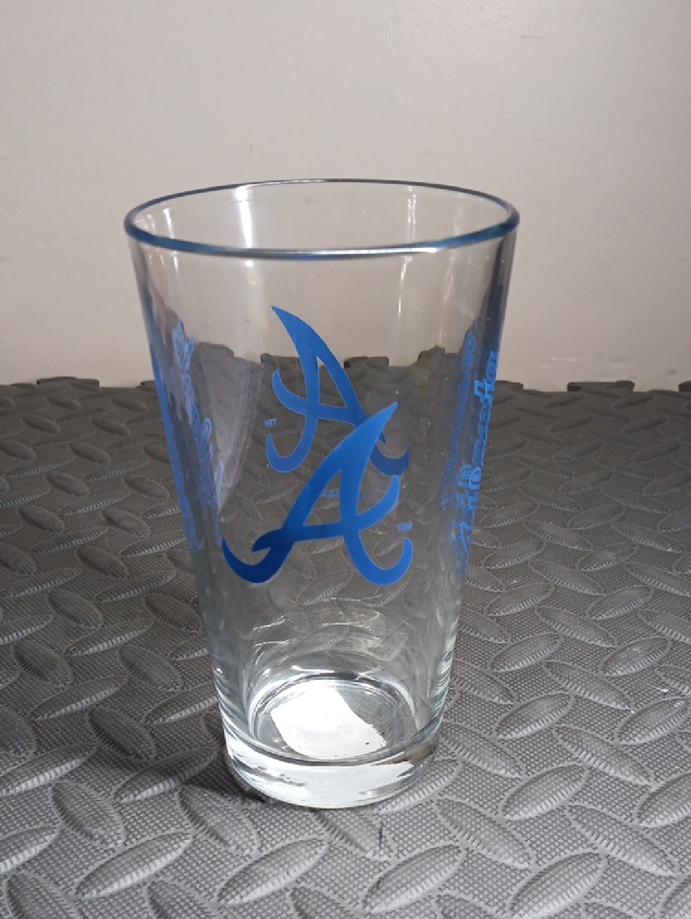 Blue Atlanta Braves Gameday (16Oz) Glass